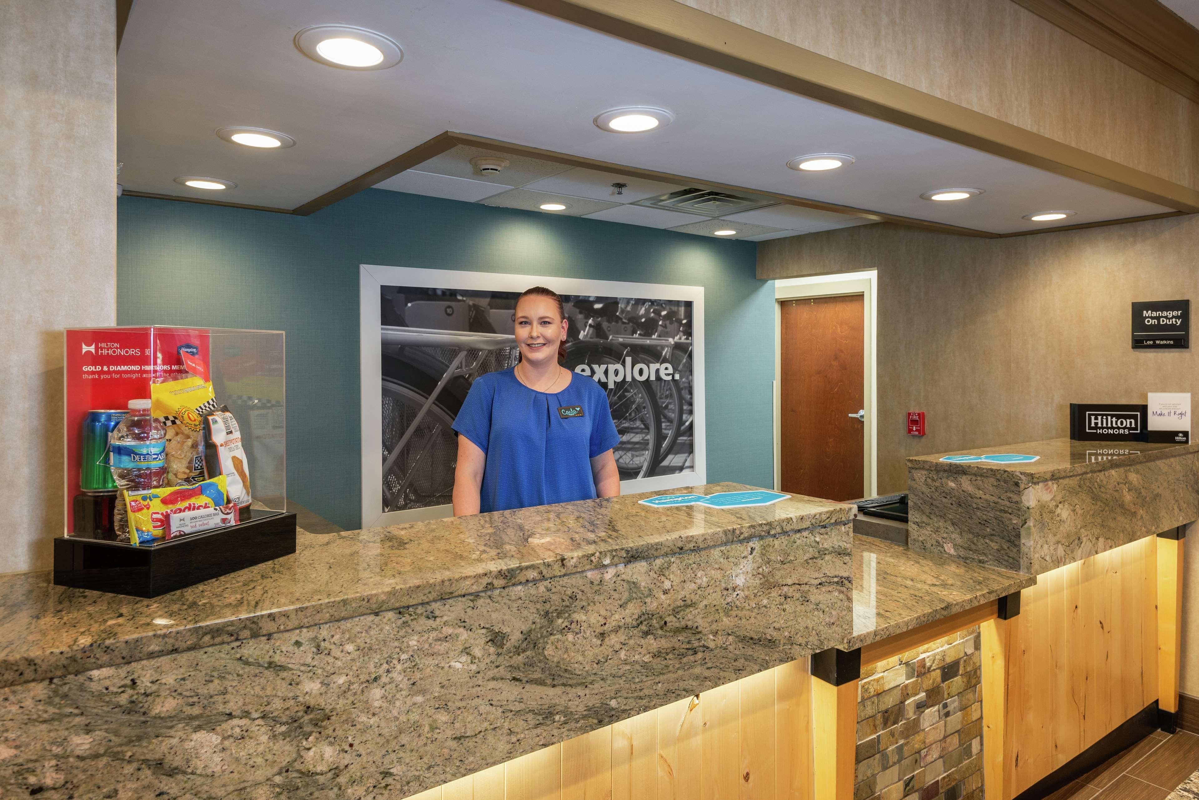 Hampton Inn Wilkesboro Luaran gambar